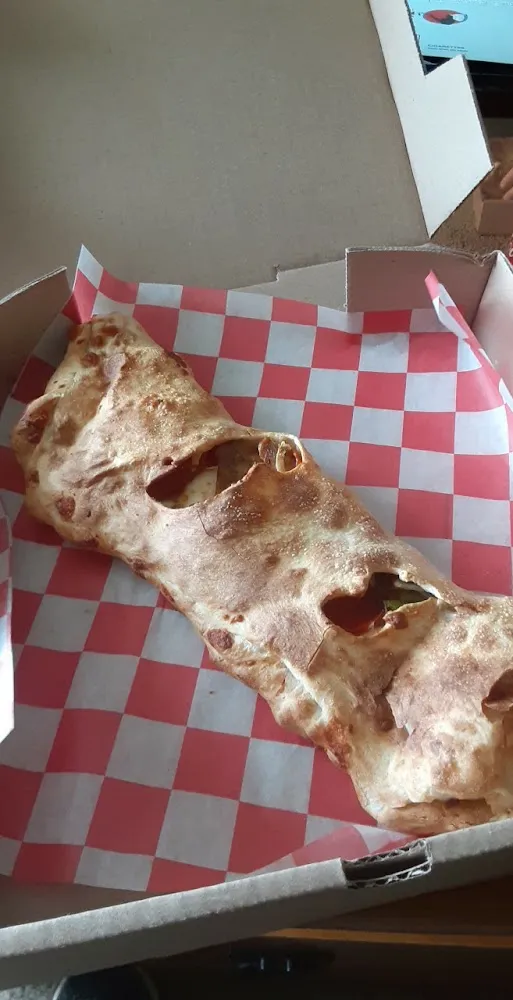 Deluxe Calzone